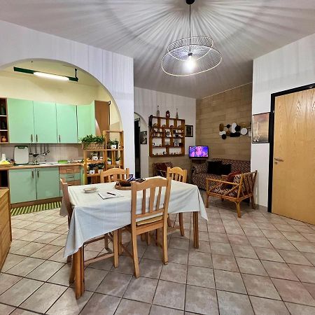 מרינה די פסקולוזה Casa Vacanza Rita מראה חיצוני תמונה