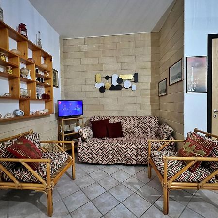 מרינה די פסקולוזה Casa Vacanza Rita מראה חיצוני תמונה