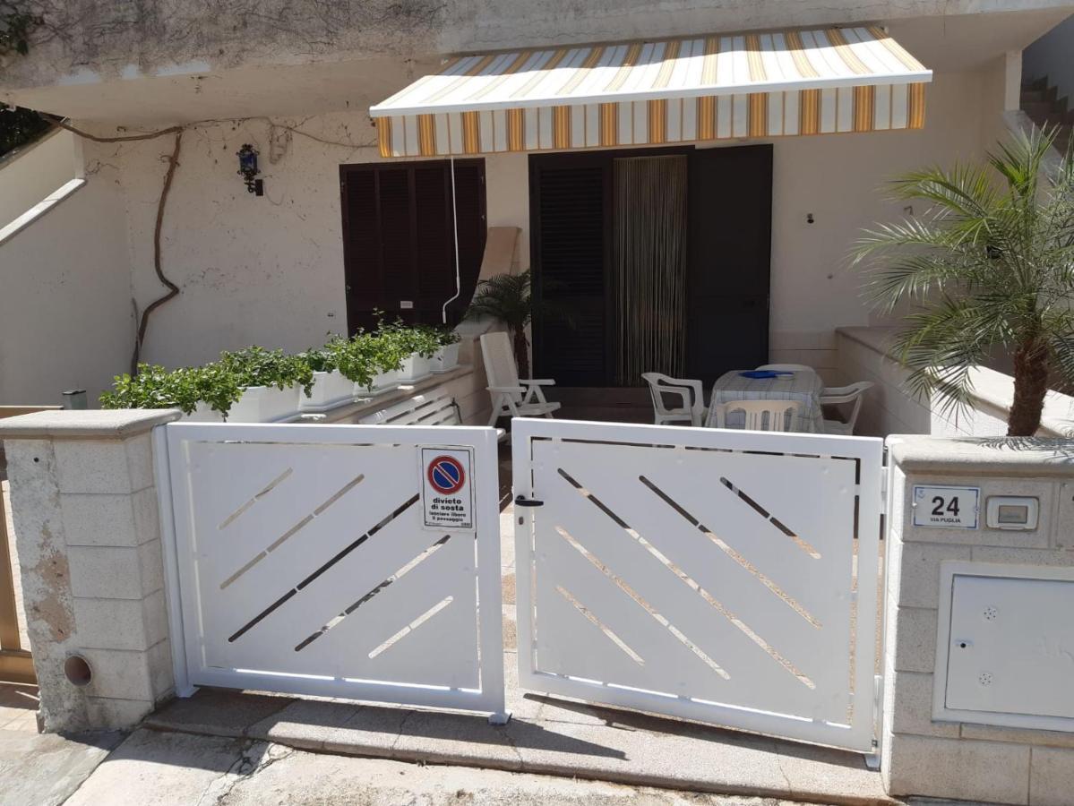 מרינה די פסקולוזה Casa Vacanza Rita מראה חיצוני תמונה