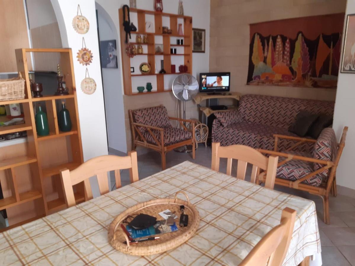 מרינה די פסקולוזה Casa Vacanza Rita מראה חיצוני תמונה