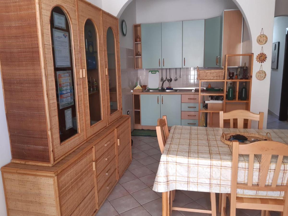 מרינה די פסקולוזה Casa Vacanza Rita מראה חיצוני תמונה