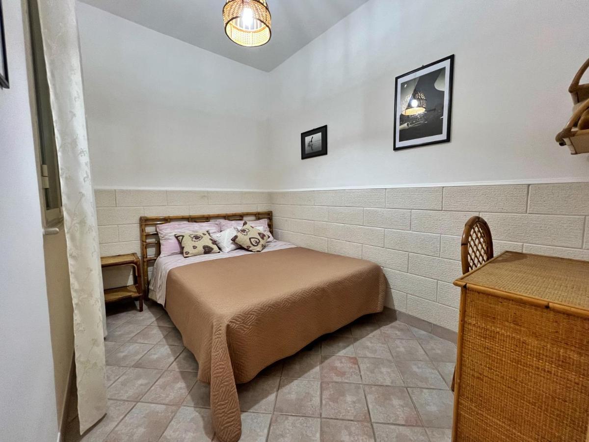 מרינה די פסקולוזה Casa Vacanza Rita מראה חיצוני תמונה